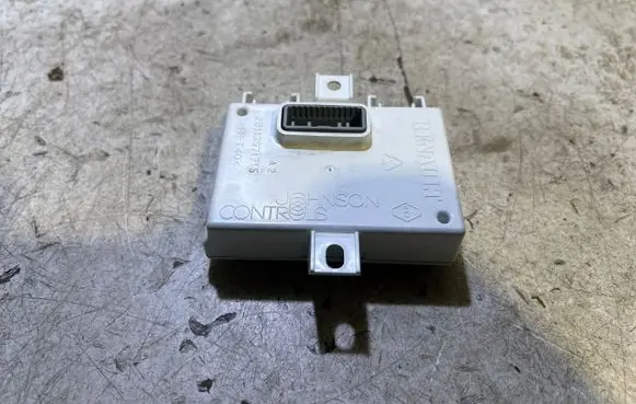 Renault Clio IV Other control units/modules 283466187R 2523902M NS10141974