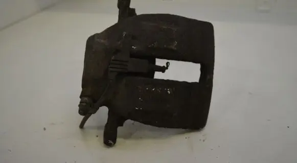 Mercedes-Benz C W203 Front brake caliper