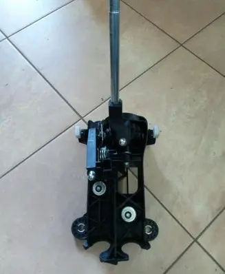 Ford Fiesta Gear shifter/selector H1BR7C453DAC