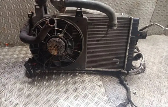 Opel Zafira B Radiator set 