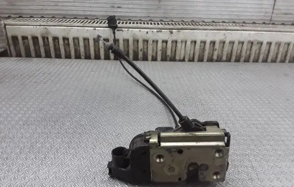 Renault Espace - Grand espace IV Front door lock 017973Z98