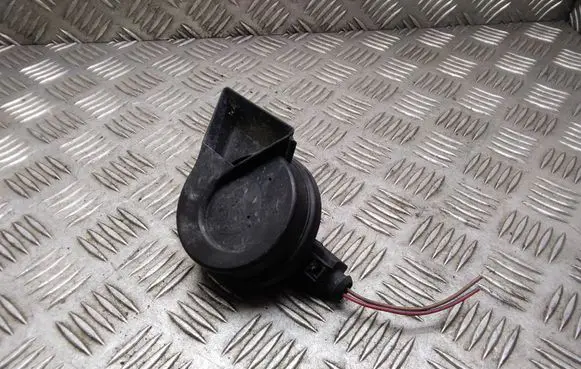 Audi A5 8T 8F Horn signal 8T0951221A E1000233 007728