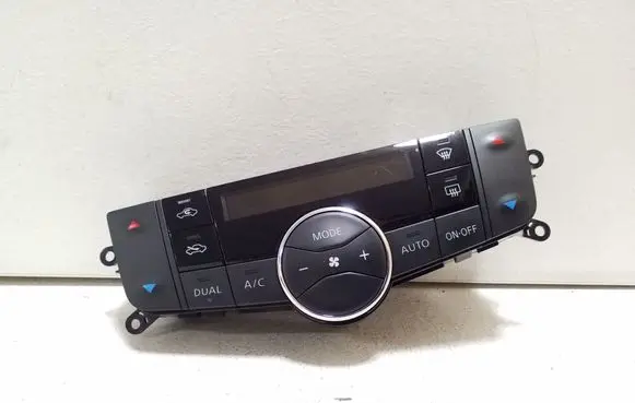 Nissan Navara D23 Climate control unit 275004JA2A