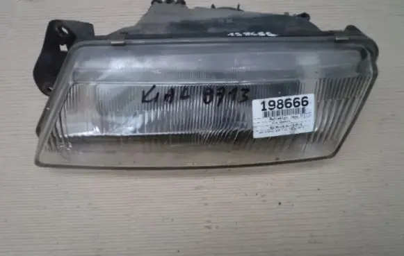 KIA Sephia Headlight/headlamp