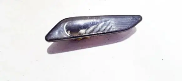 Alfa Romeo 156 Front fender indicator light afr56sl 011322
