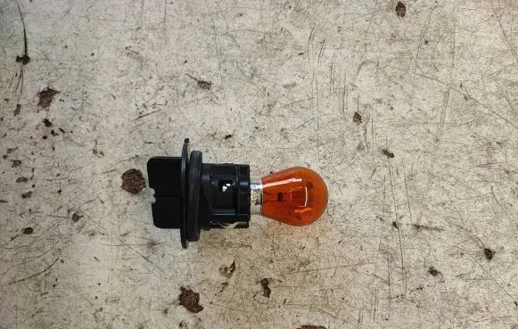 BMW X1 F48 F49 Headlight part PY21W PA66GF30