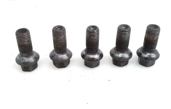 Mercedes-Benz A W177 Nuts/bolts 