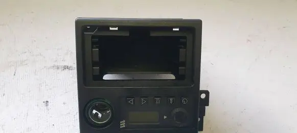 Volkswagen Transporter - Caravelle T4 Screen/display/small screen 701963261D 518748012