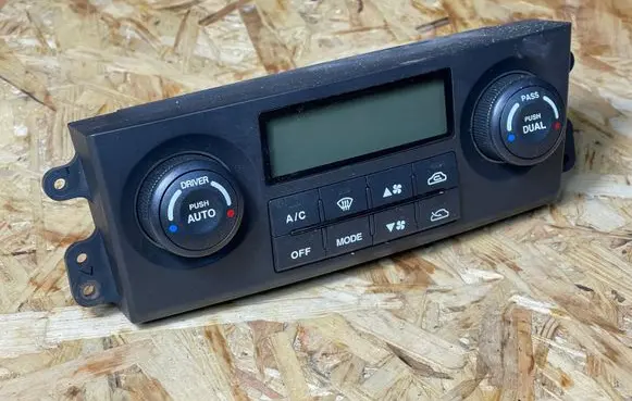 KIA Sorento Climate control unit 972503E261