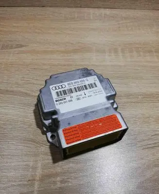 Audi A4 S4 B7 8E 8H Airbag control unit/module 8E0959655G 0285001668 BASIC