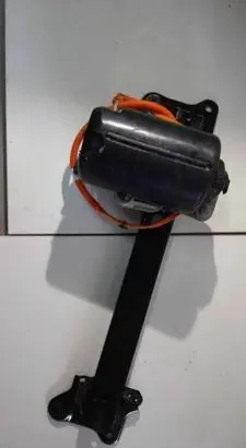 Tesla Model 3 Air conditioning (A/C) compressor (pump) SMN170857 110356500A TRB19019000063
