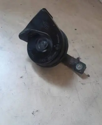 Volvo V70 Horn signal 046522