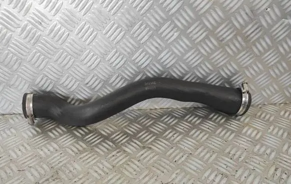 Intercooler hose/pipe