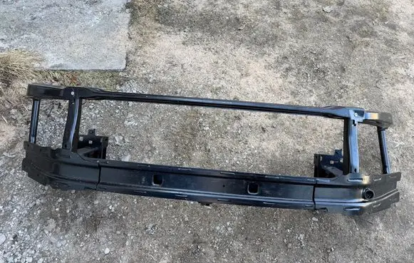 Volkswagen PASSAT B7 USA Front bumper cross member 3J0807109F