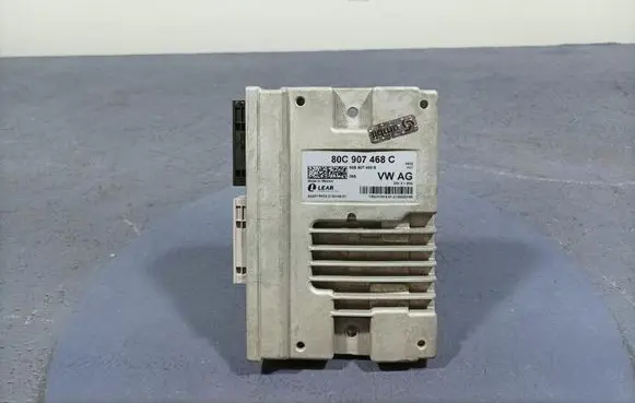 Audi Q5 SQ5 Gateway control module 80C907468C