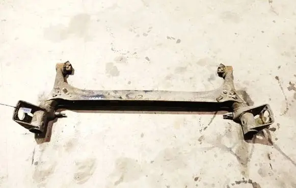 Toyota Corolla Verso AR10 Rear subframe 