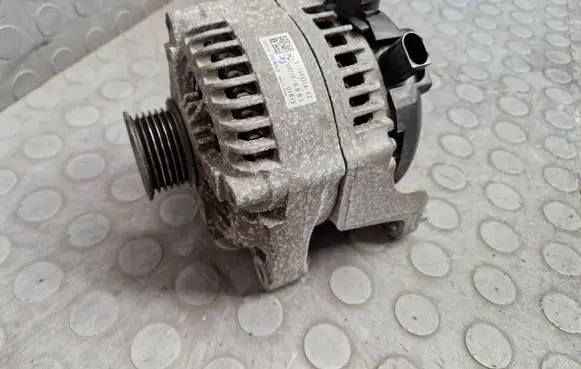 BMW X3 F25 Generator/alternator 7646814
