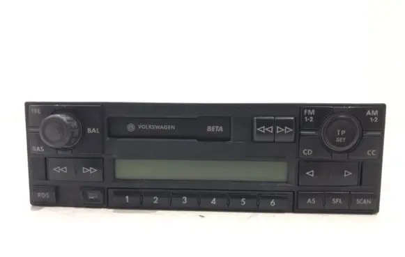 Radio/CD/DVD/GPS head unit