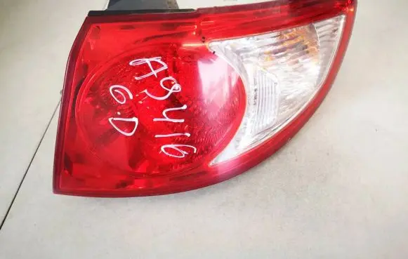 Hyundai Santa Fe Rear/tail lights 924022b000 92402-2b000