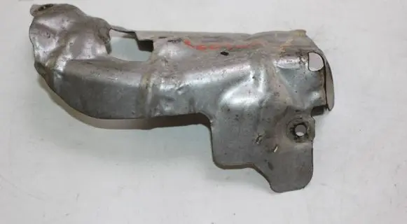 BMW X1 F48 F49 Heat shield in engine bay 8585808