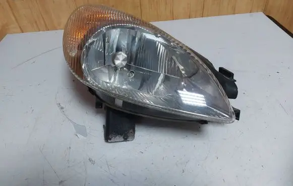 Citroen Xsara Picasso Headlight/headlamp 5212