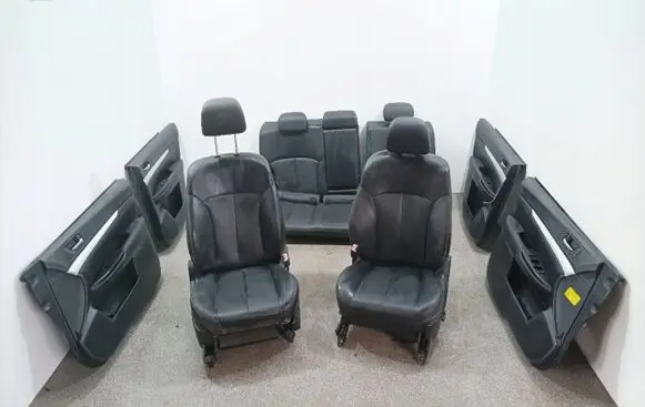Subaru Legacy Seat set 