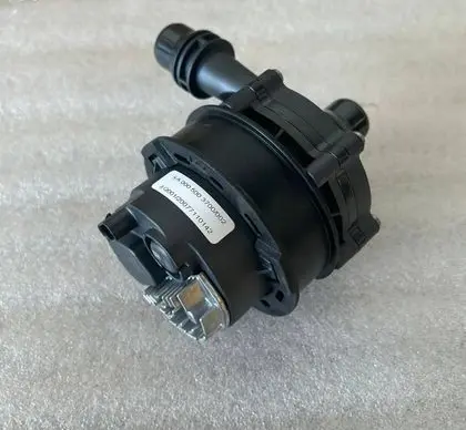 Mercedes-Benz C W206 Water pump A0005003700