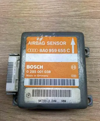 Audi A4 S4 B5 8D Airbag control unit/module 8A0959655C 0285001038