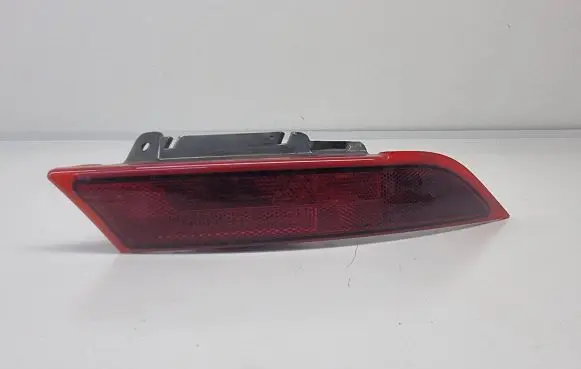 Land Rover Discovery 5 Rear bumper light 