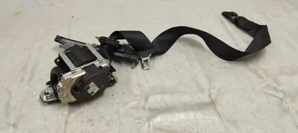 Mercedes-Benz GLC X253 C253 Front seatbelt A2058600285