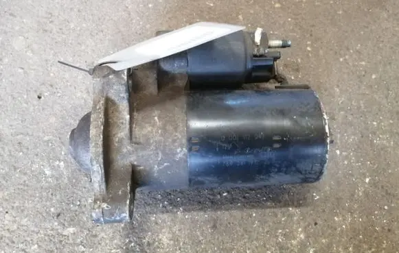 Peugeot 206 Starter motor 0001112041
