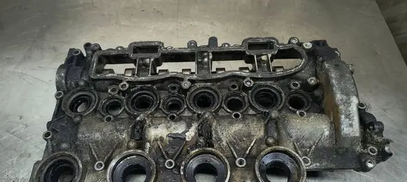 Peugeot 307 CC Engine head 9644994680