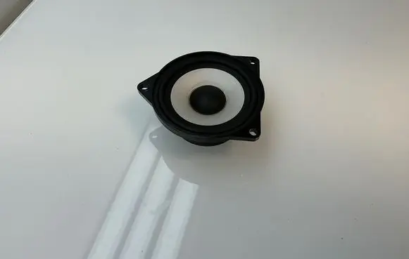BMW Z4 E85 E86 Front door speaker 6915838 902275492402 18820010