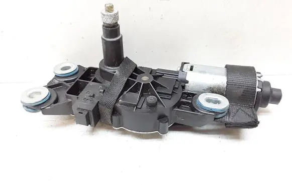 Volvo V70 Rear window wiper motor 30663891
