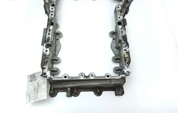 Mercedes-Benz E W212 Oil sump a6510140302