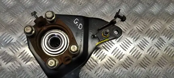 Nissan X-Trail T32 Rear wheel hub