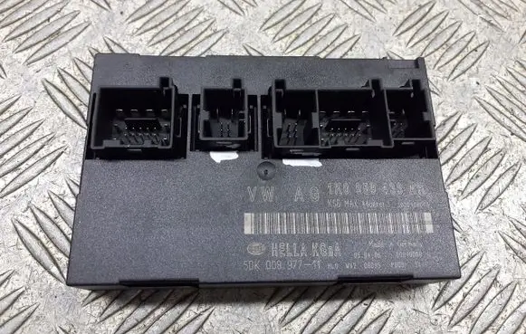 Volkswagen Jetta V Central body control module 1K0959433AR