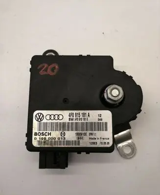 Audi A6 S6 C6 4F Power management control unit 4F0915181A 4F0910181E