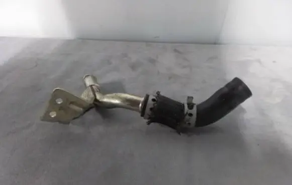 Subaru Forester SK Engine coolant pipe/hose 