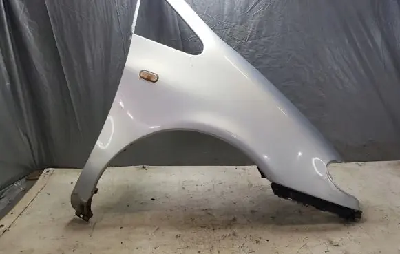 Ford Galaxy Fender