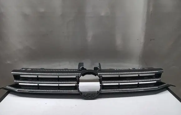 Volkswagen Touran III Front bumper upper radiator grill 5TA853652H