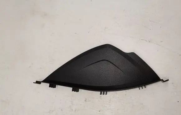 BMW 4 F32 F33 Dashboard side end trim 9218554