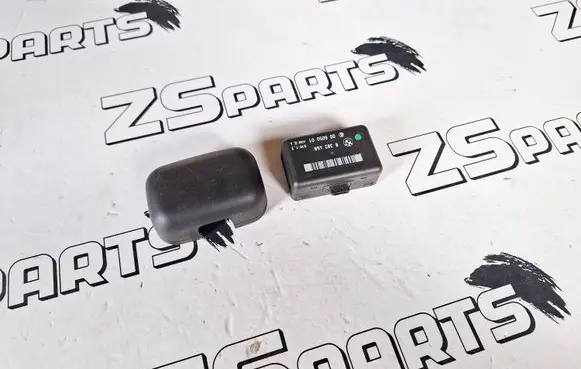 BMW 5 E39 Rain sensor 8382468 00605001