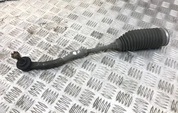 Toyota Yaris Steering tie rod 