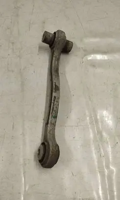 Mercedes-Benz C W205 Rear control arm A20402