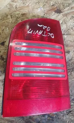 Skoda Octavia Mk1 (1U) Rear/tail lights 1U9945111 1U9945095