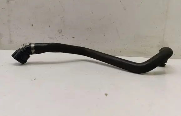 Mercedes-Benz E W213 Engine coolant pipe/hose A2135014782