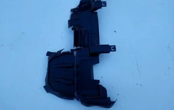 Audi A6 S6 C8 4K Intercooler air guide/duct channel 4K0121283R