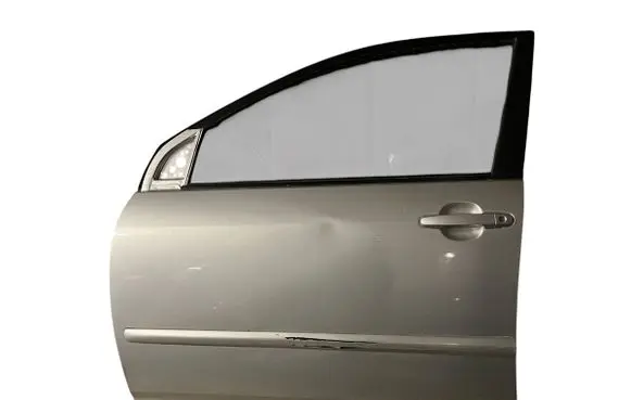 Toyota Corolla E120 E130 Front door 6700202171 9270067 0009170906Z8