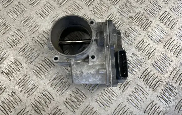 Subaru Outback (BS) Throttle valve 16112AA450